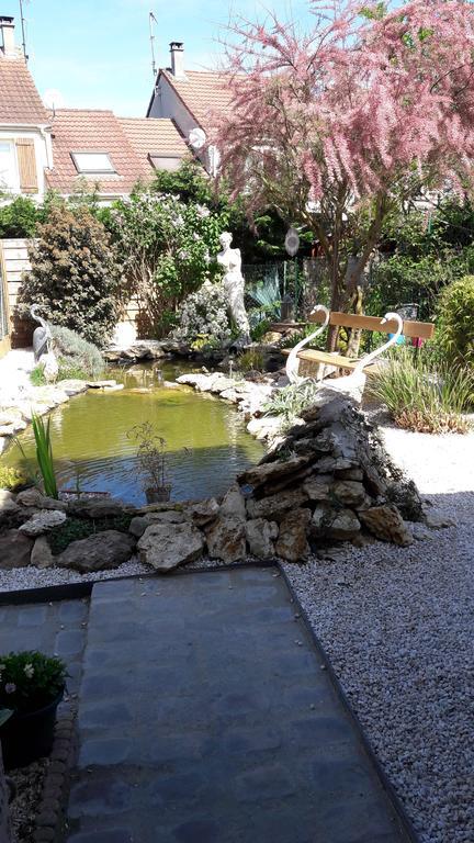 La Maison Du Bonheur Saintry-sur-Seine Eksteriør bilde